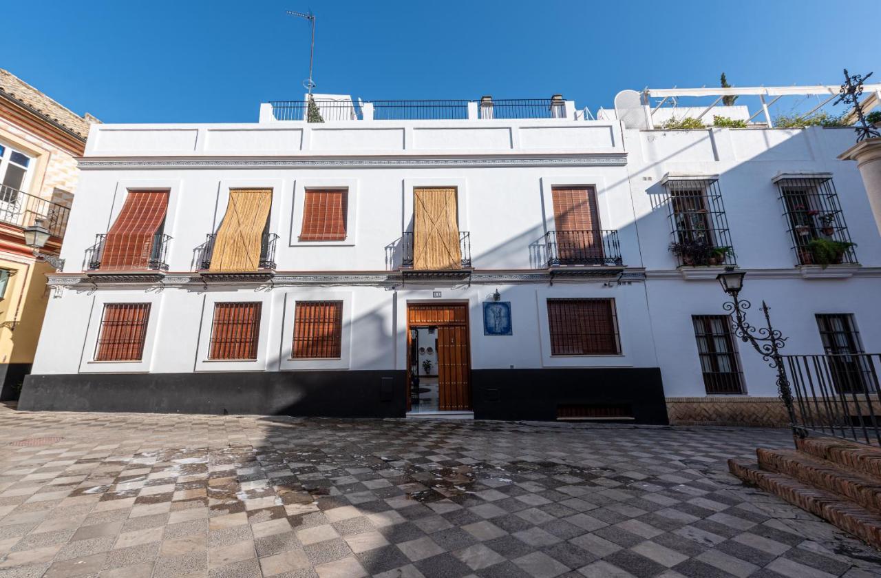 Apartamentos Cruz De San Andres Seville Exterior photo