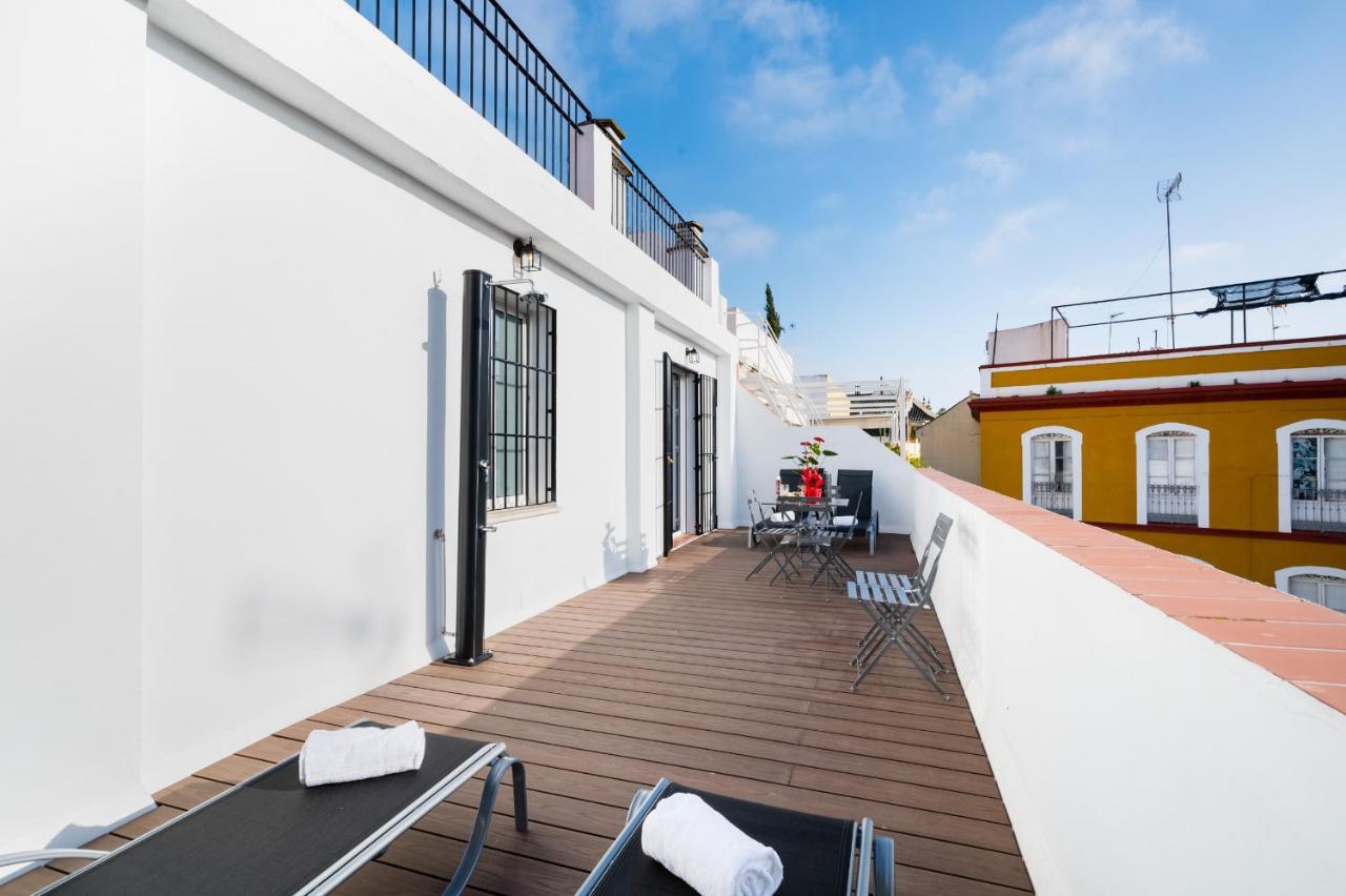 Apartamentos Cruz De San Andres Seville Exterior photo